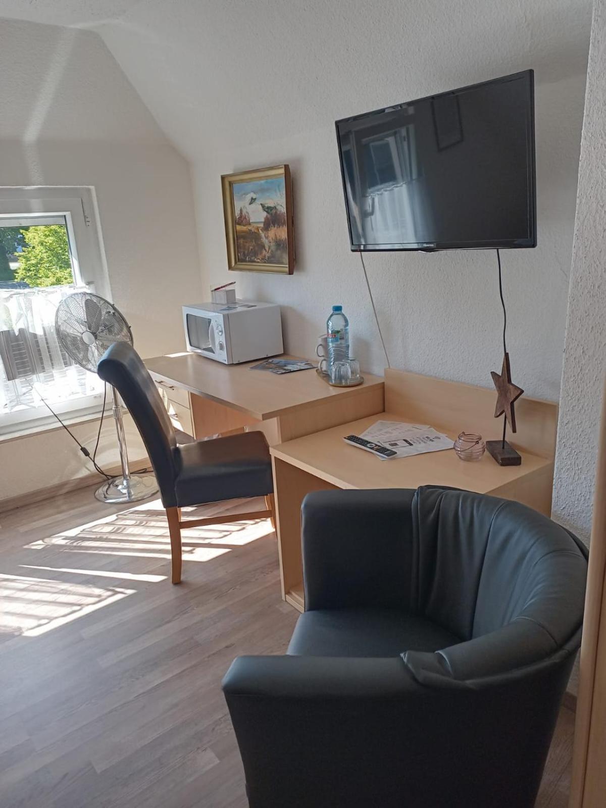 Zentrale Doppelbettzimmer Nordenham Luaran gambar